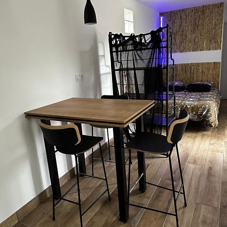 Fromental Bed & Breakfast Saint-Côme-dʼOlt Екстериор снимка